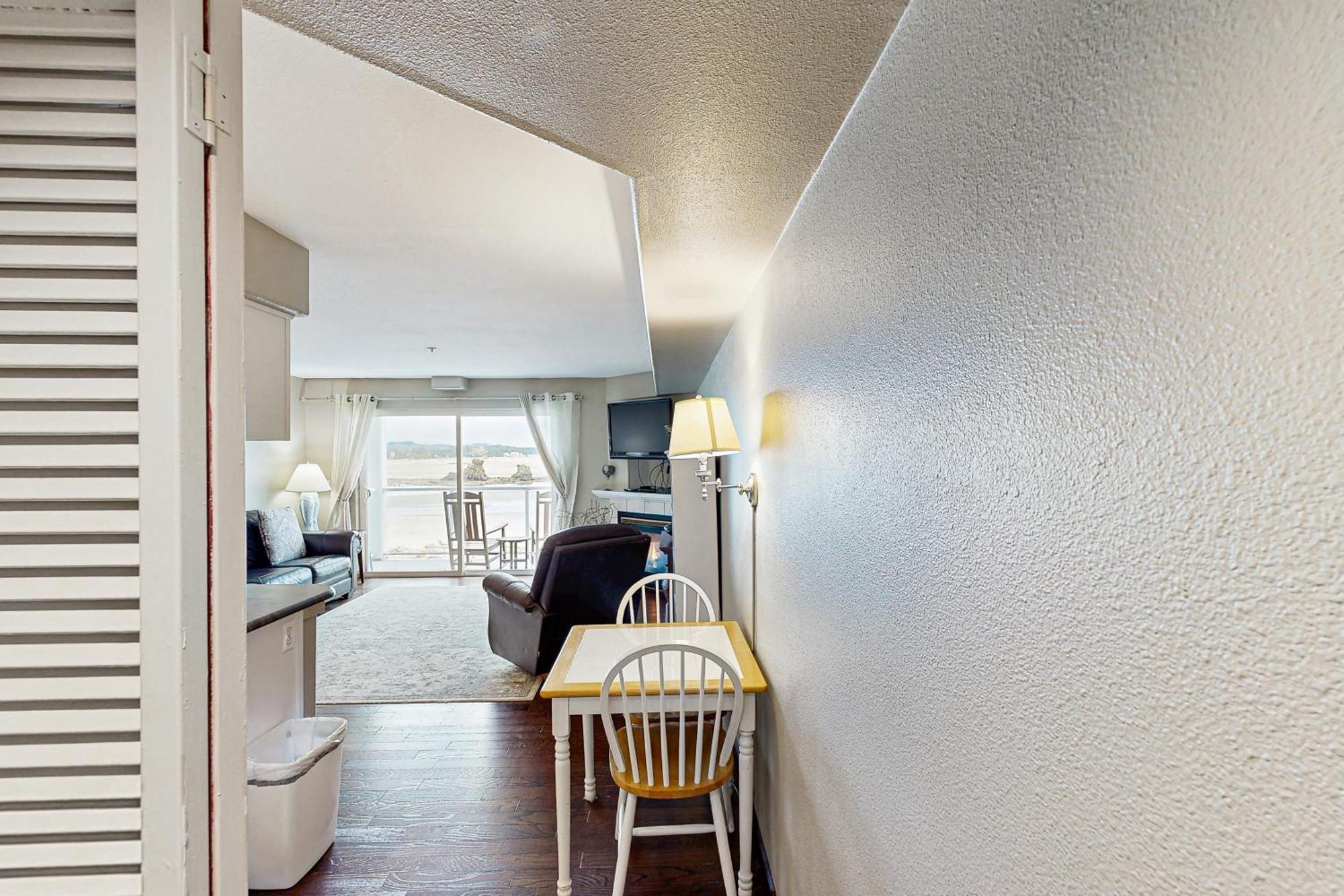 Apartament Waters Edge Salishan Beach Pokój zdjęcie